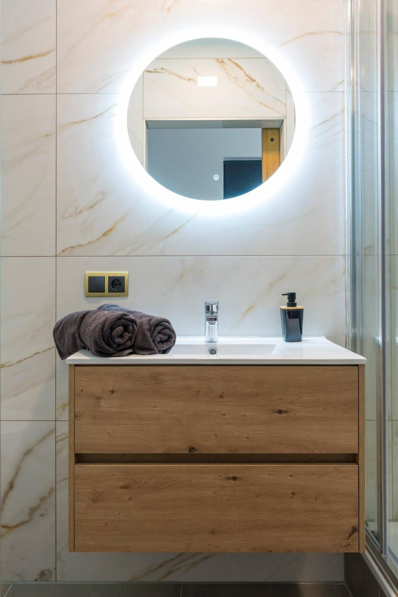 Apartamento Hotspot Location, Wifi, Bed En Koffie Harmony Tilburgo Exterior foto